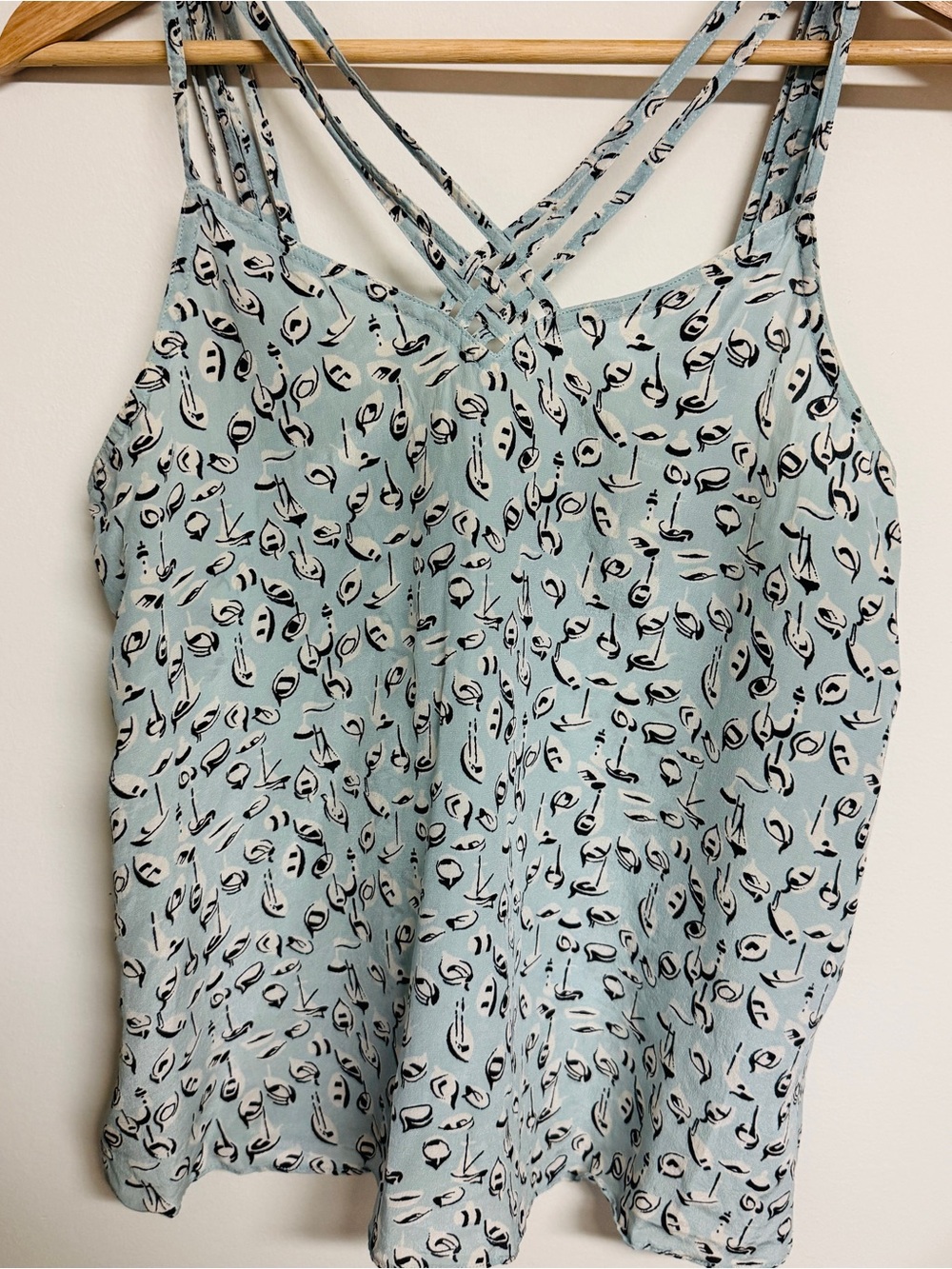 Girls from Savoy- Anthropologie 100% silk boat top size 4